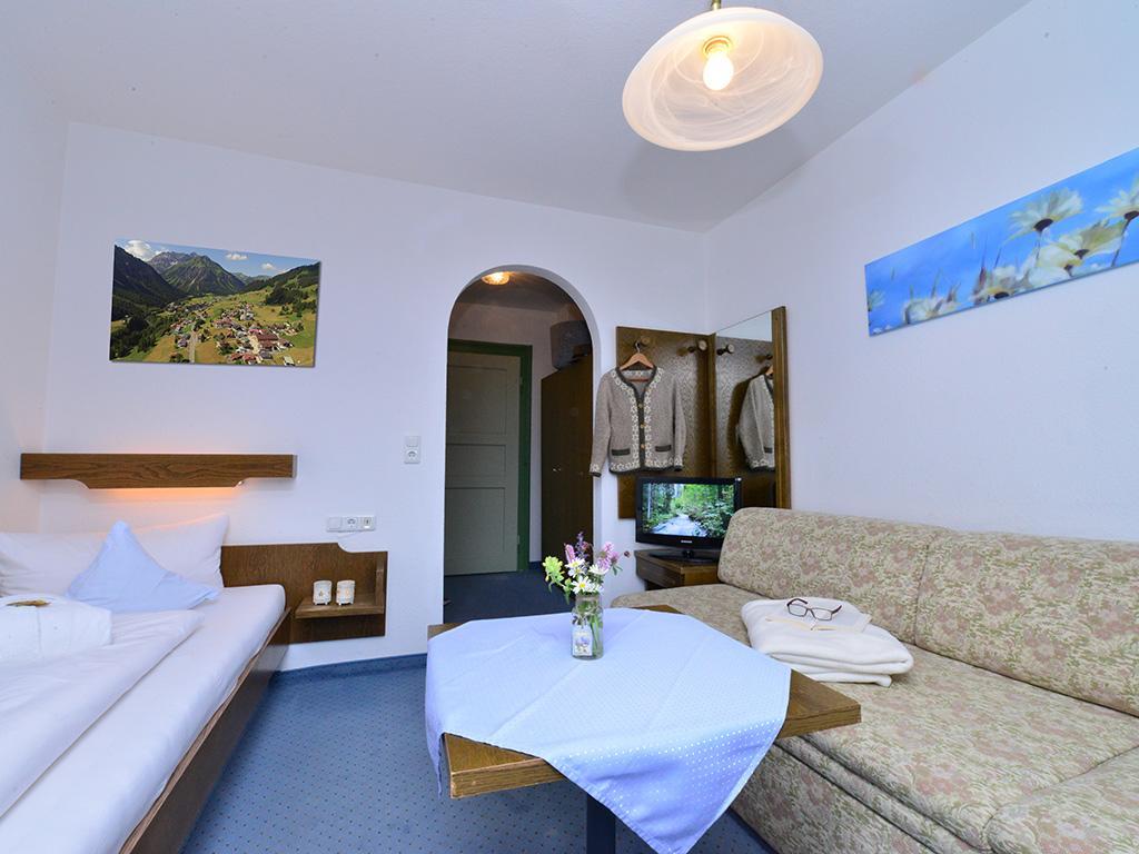 Hotel Wagner Riezlern Esterno foto