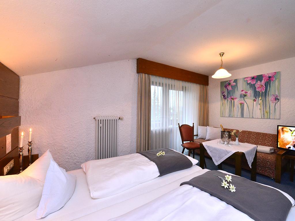 Hotel Wagner Riezlern Esterno foto