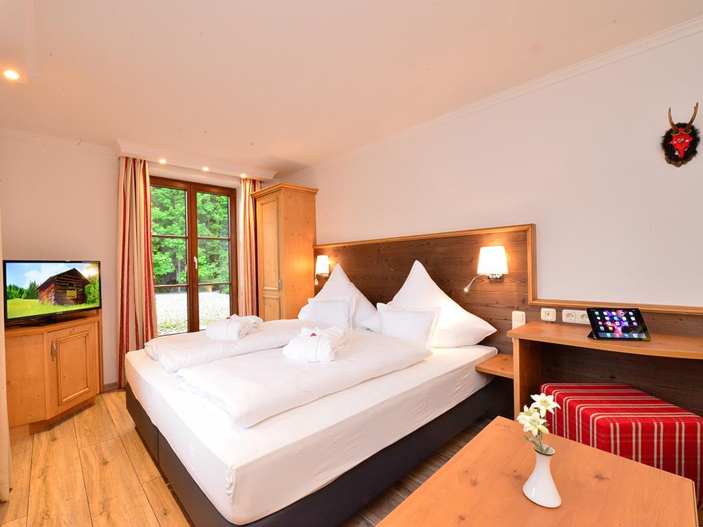 Hotel Wagner Riezlern Esterno foto