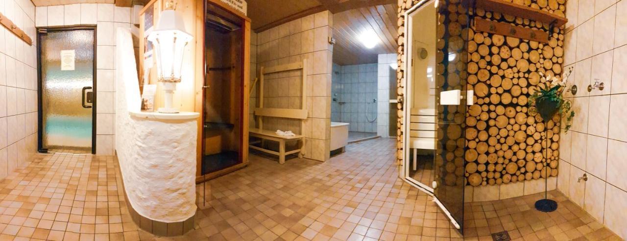 Hotel Wagner Riezlern Esterno foto